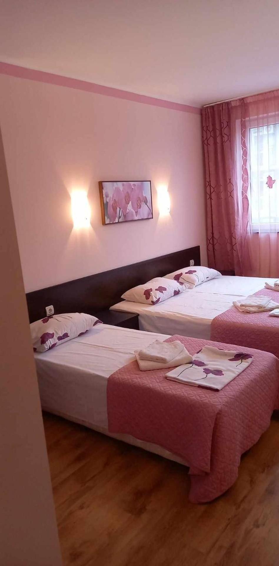 Central Plaza Apartment Sluneční pobřeží Exteriér fotografie